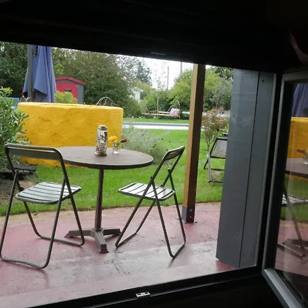 Le Des Jardins D'ispahan Prignac-et-Marcamps