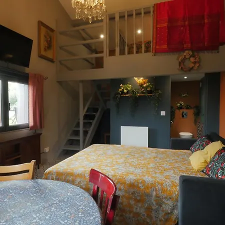 Le Des Jardins D'ispahan Apartmán *
