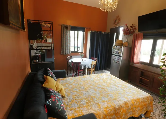 Lägenhet Le Des Jardins D'ispahan Prignac-et-Marcamps